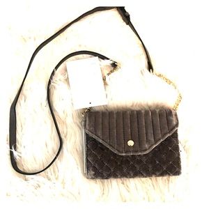 Nine West velvet clutch